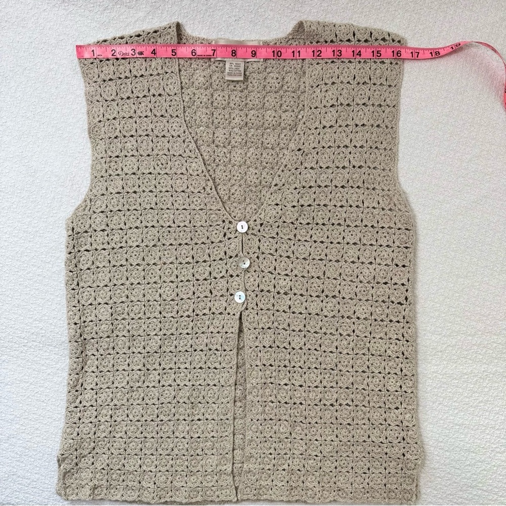 Beige Crochet Sleeveless Blouse Y2K Women’s size S Boho attire See Measurements - Picture 5 of 7
